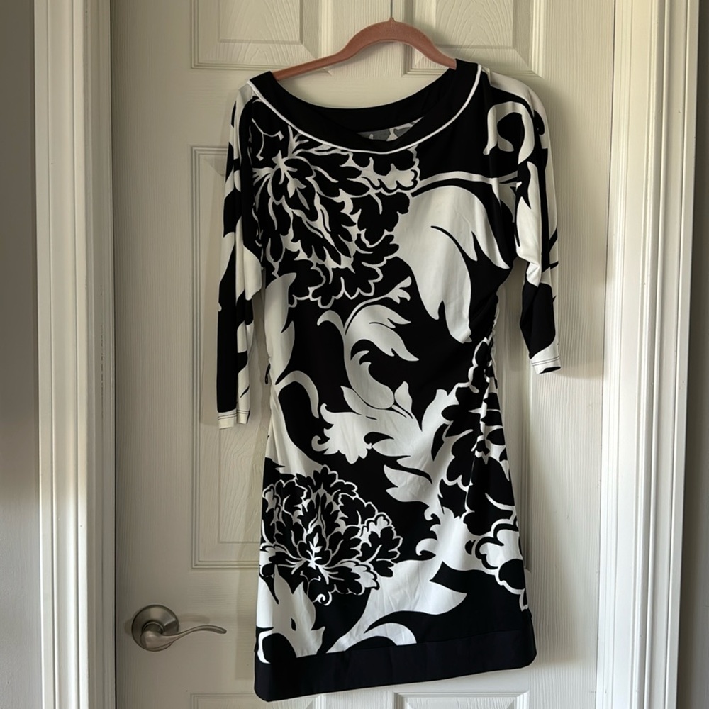 White House Black Market dress size S